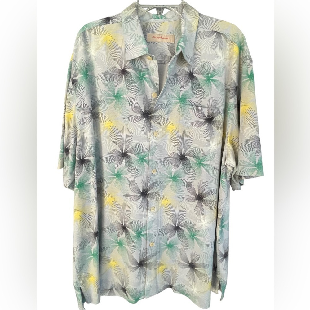 🔥🌴Tommy Bahama mens XL colorful silk button down shirt. Unique, vintage, MINT!